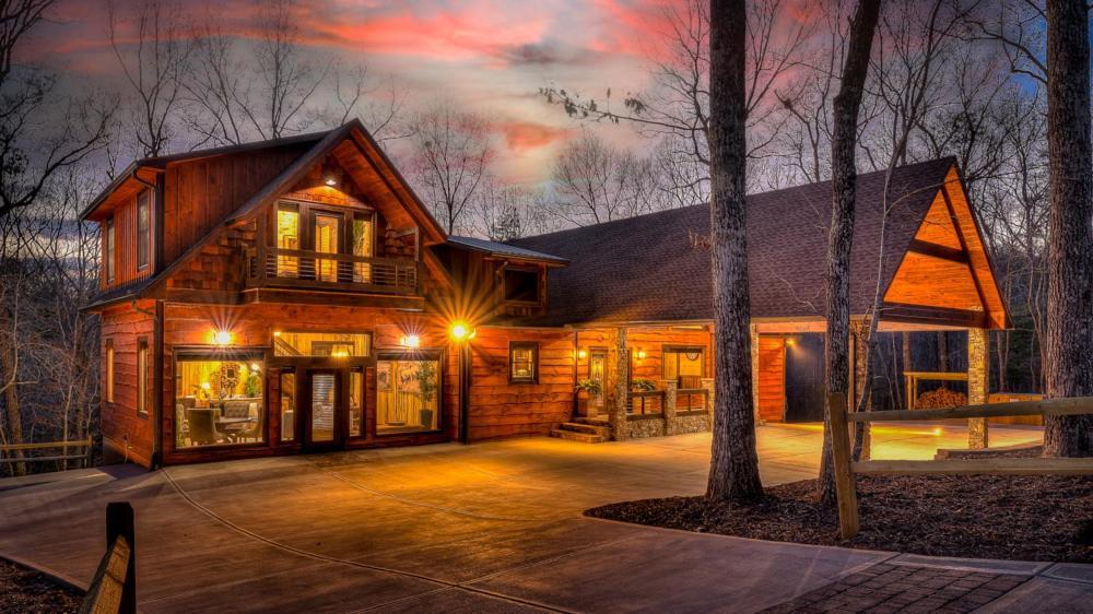 Luxe Mountain Retreat Villa บลูริดจ์ ภายนอก รูปภาพ