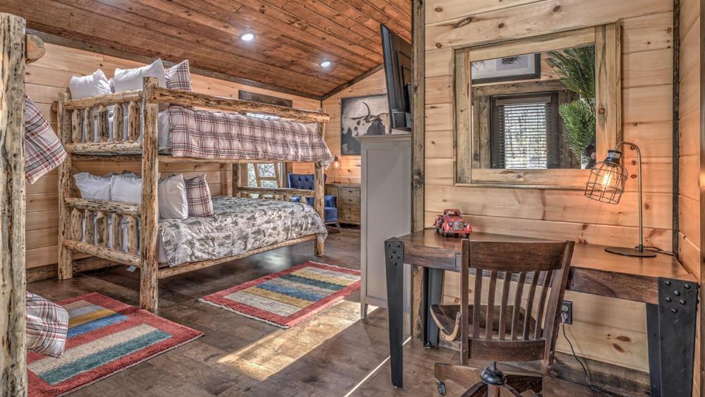 Luxe Mountain Retreat Villa บลูริดจ์ ภายนอก รูปภาพ